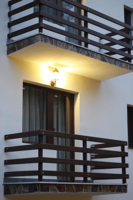 Hotel Casa Laur Cu Plaja Privata Colibiţa Exterior foto